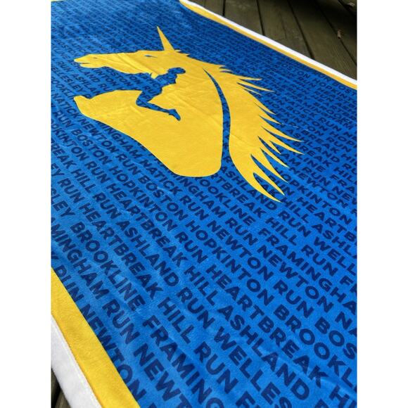 Boston Marathon Unicorn Blanket Throw Running 39X59 26.2 Soft New Blue Yellow - Picture 4 of 9